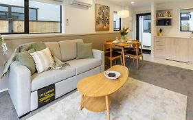 The Majestic Retreat 2 Bed 2 Bath Cbd